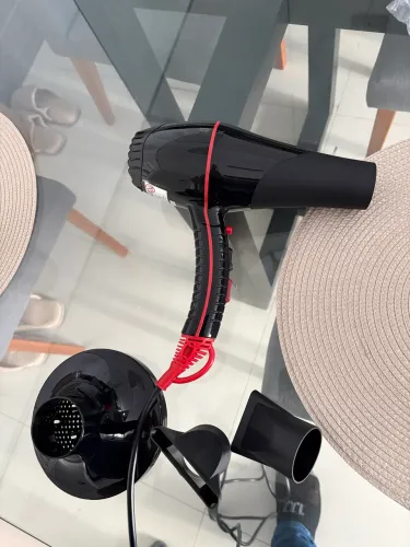 Secador de Cabelo Quase Novo (4 Dias de Uso) - 220V