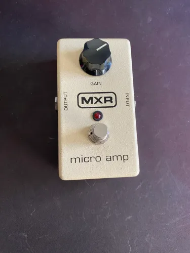 Pedal guitarra MXR Micro Amp