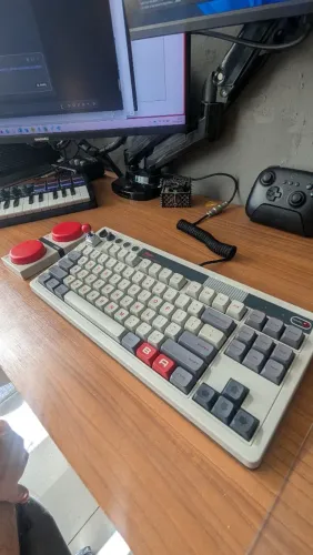 Teclado mecanico Retro 8bitdo 