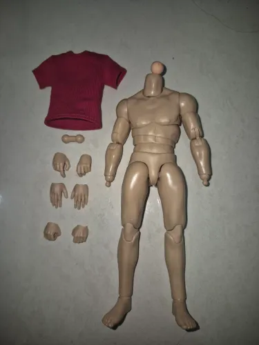 Corpo masculino 1/12 para customização