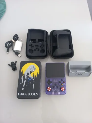 Console Portátil R36S 10,000 jogos