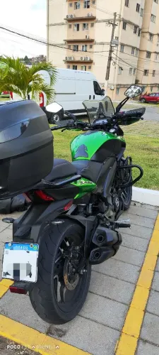Dominar 400 verde