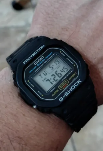 Casio Gshock DW5600C (Item de Coleção, IMPECÁVEL)