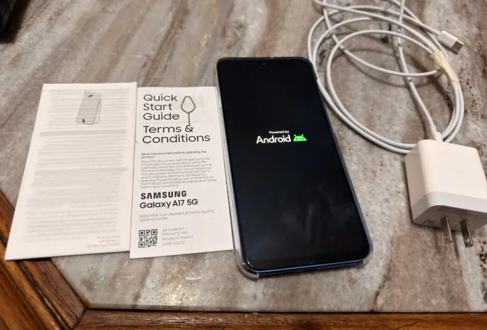 Celular Samsung Galaxy A17 5G novo