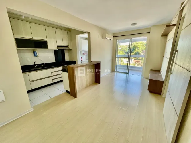 Apartamento em Centro - São José, SC