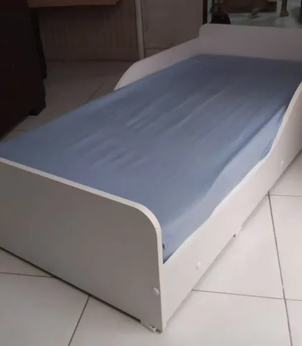 Kit cama e comada infantil