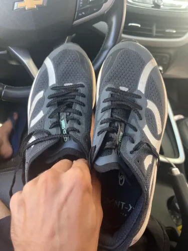 Tenis CORRE 4 