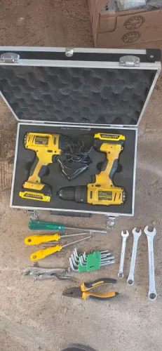 Ferramentas (Kit parafusadeiras)