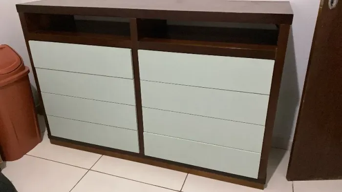 Cômoda quarto reforçada embuia 8 gavetas