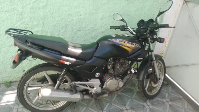 CBX 200 STRADA