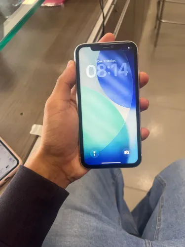 iPhone 11 128 