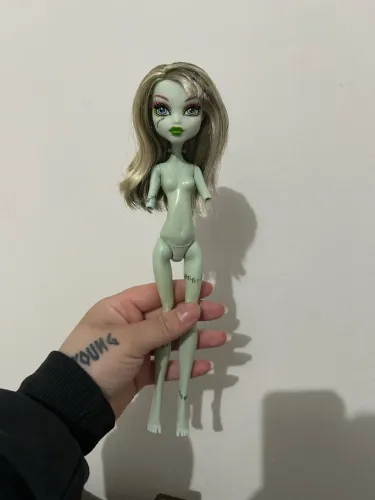 Sucata Frankie monster high