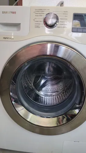 Máquina de lavar Samsung para tirar peça. Placa queimada