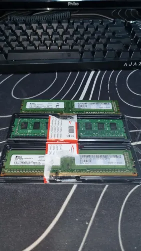 Memória RAM 8gb DDR3 (2x2gb e 1x4gb)