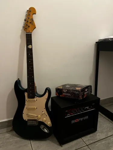 Kit Guitarra+Cubo+pedaleira