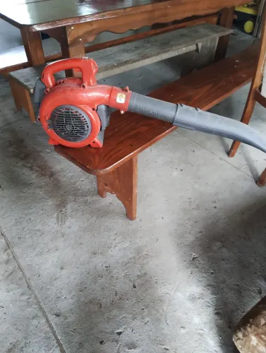 Vendo um soprador para limpeza de pátio
