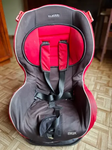 Cadeirinha infantil para carro 