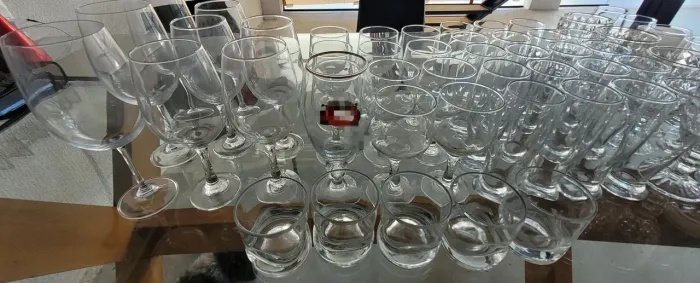 Copos, taças, canecas e tigelas de sobremesas