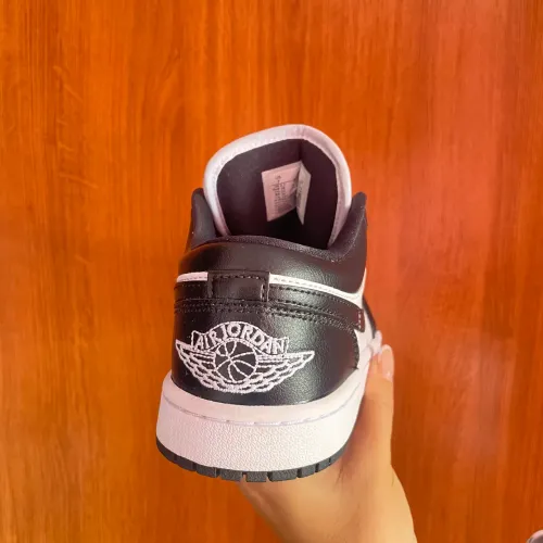 Feminino:Air Jordan 1 Low