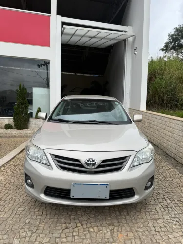 Toyota Corolla GLI 1.8 Flex 16V Aut. 2014