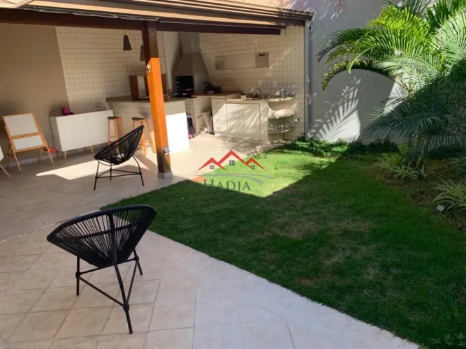 CASA A VENDA NO RESIDECIAL DAS PALMEIRAS - JARDIM SHANGAI EM JUNDIAÍ SP