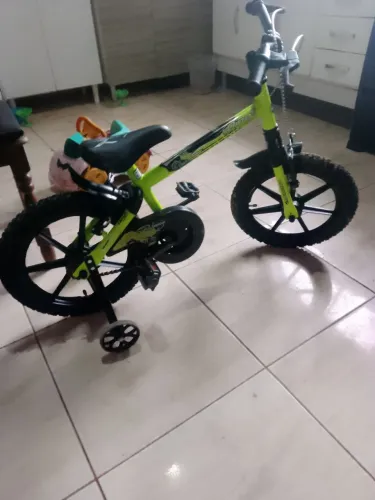 Bicicleta infantil track Dino neon aro 16( NOVA na caixa)