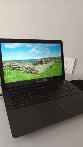 Notebook Dell i7 Touchscreen - 16GB RAM - Excelente para trabalho e estudos