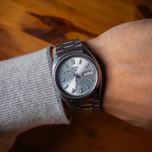 Seiko 5 7s26-3040 Vintage 1997 Automático - Mostrador Prateado 37mm - PF215