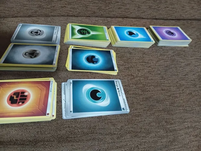 Cartas Pokemon de energia Copag o lote aprox. 1 real cada carta