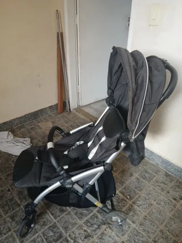 Carrinho de bebê confortável