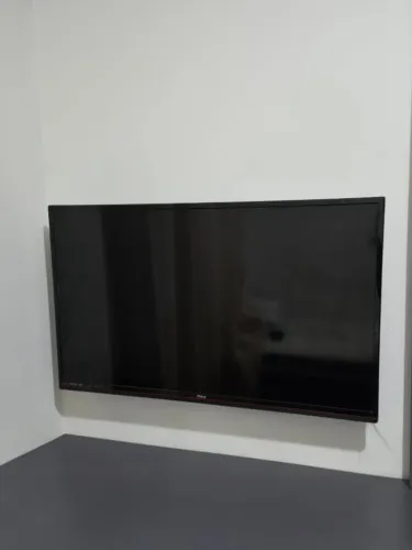 TV Smart Philco 39'' LED excelente estado.