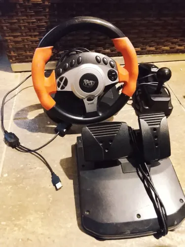 Volante de Game Pc ,play 2 ,play 3