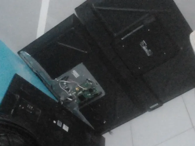 Tvs pra sucata retirada de pecas