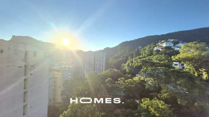 Vende 2 quartos 90m2, vaga, Leme