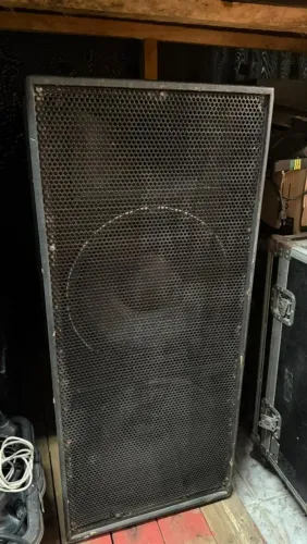 Caixas som passivas 2x15" + Drive Titânio