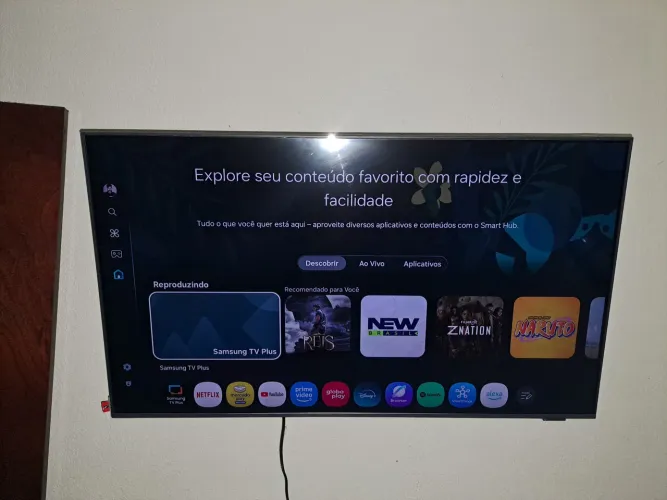 Smart TV Tizen 4K de 43 polegadas Ultra Fina<br>