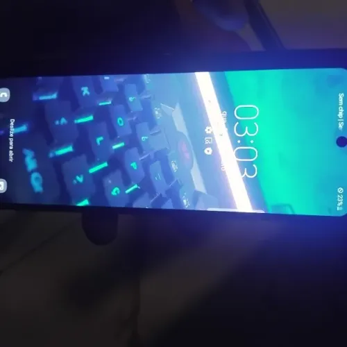 Z fold 3 5g com defeito na tela grande e nao tem placa de wifi
