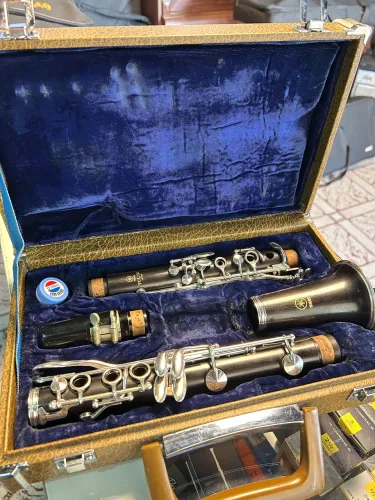 Clarinete Yamaha YCL 33