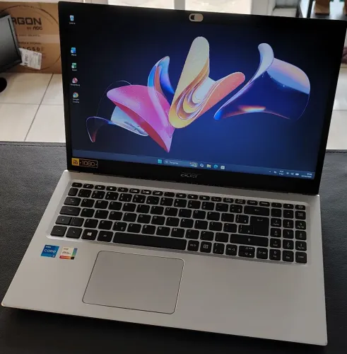 Acer Aspire Core i5 1135g7 8gb ddr4 