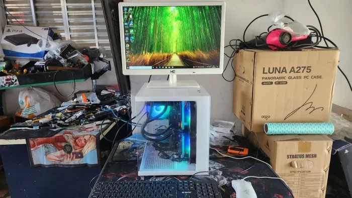 PC Gamer Ryzen 5 2400G (3.9GHz Turbo) 8GB SSD 240GB GTX 1060 6GB