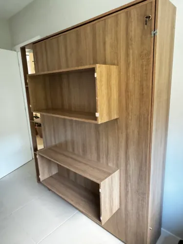 Cama Casal Retrátil com Colchão de excelente qualidade - ideal para ganhar espaço