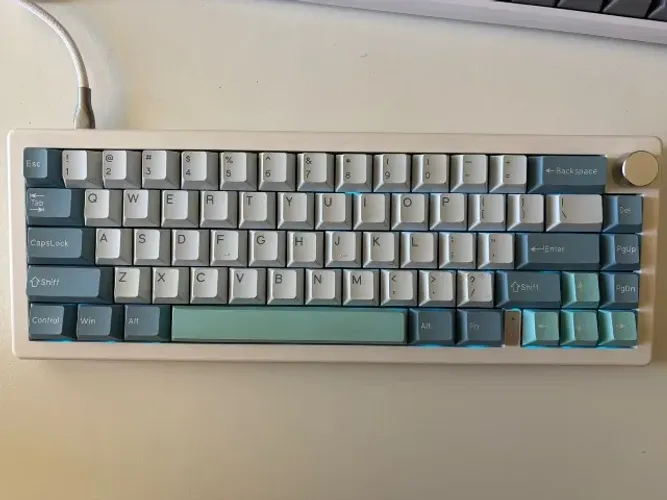 Teclado Mecânico GMK67 65%