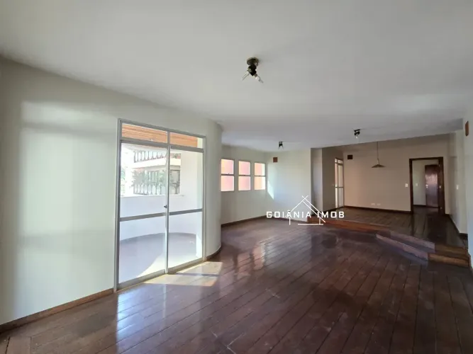 Apartamento com 210 m2 proximo a praça T25