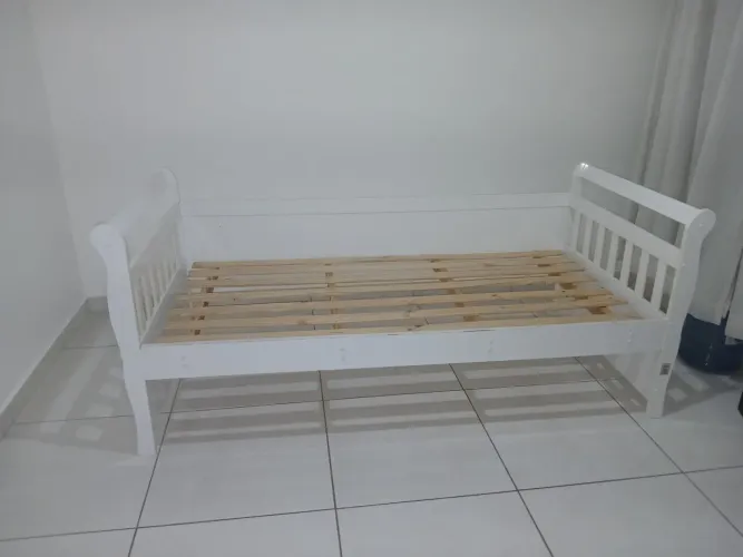 Cama Branca