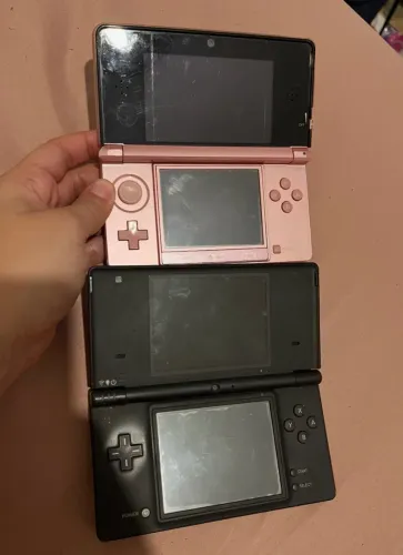 Nintendo 3ds desbloqueado + dsi com r4