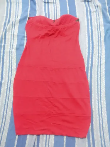 Vestidos e camisolas