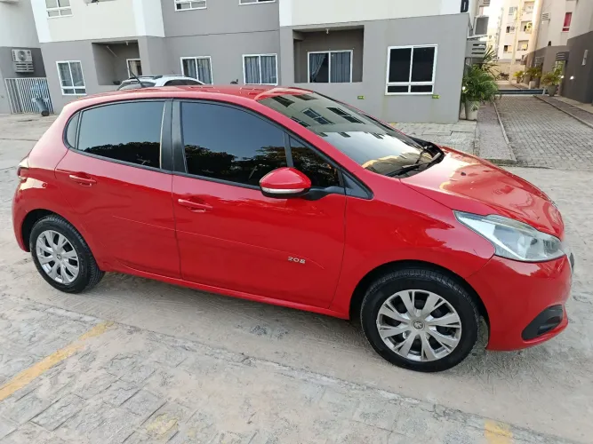 Peugeot 208 Active 1.2 Flex 12V 5P Mec. 2019