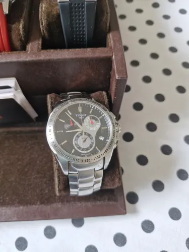 relógio tissot edição especial cronografo 100 metros cristal da safira