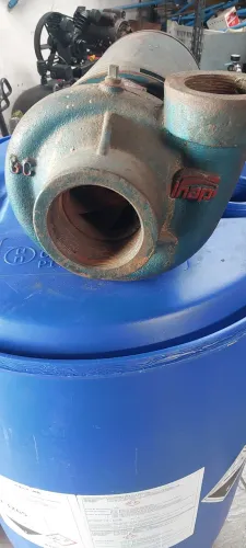 Bomba dagua inap com turbina