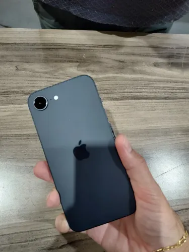 Iphone 16e 128gb excelente estado